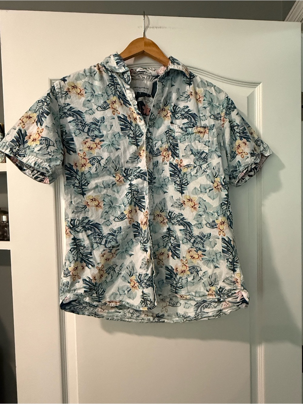 Paper Denim & Cloth Men’s Short-Sleeve Hawaiian Floral Button-Up Shirt